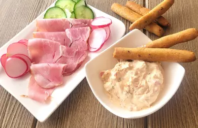 POMAZÁNKA BUDAPEŠŤ A NIVOVÉ TYČINKY