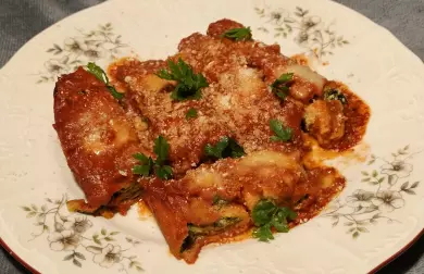 Cannelloni s ricottou a špenátem v rajčatové omáčce - LC