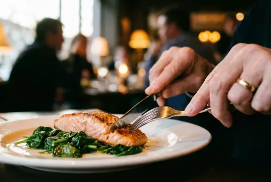 Bílkoviny  – proč jsou důležité při hubnutí a jak je přijímat efektivně