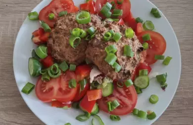 Karbanátky z mletého kuřecího masa s pohankou