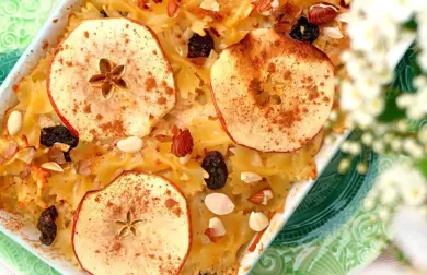 ZAPEČENÉ TĚSTOVINY S TVAROHEM A JABLKY (od 1 roku)