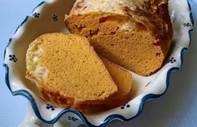 Čočkový chléb se sýrem