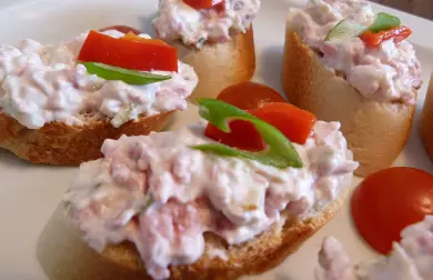 Hradecká tvarohová pomazánka