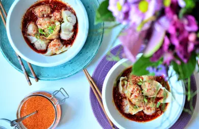 WONTONY V CHILLI OLEJI / CHAO SHOU