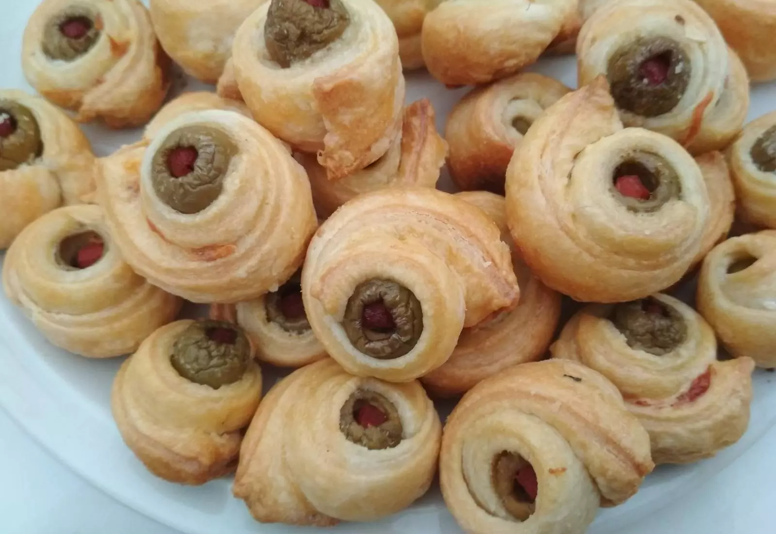 Děsivé oči - strašidelné pohoštění na Halloween